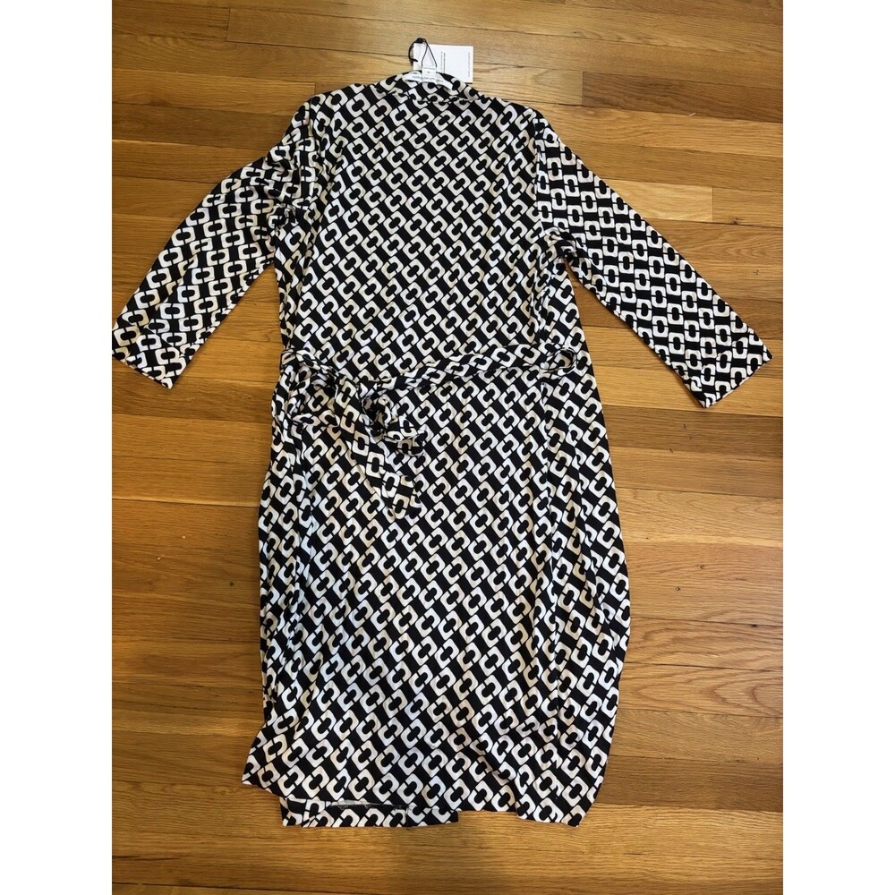 Size 12 NWT DVF Diane von Furstenberg New Julian Two Chain Link Silk Wrap Dress - Picture 6 of 7